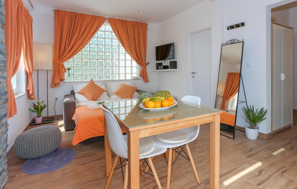 Apartments Ena&Toni Kaštela エクステリア 写真
