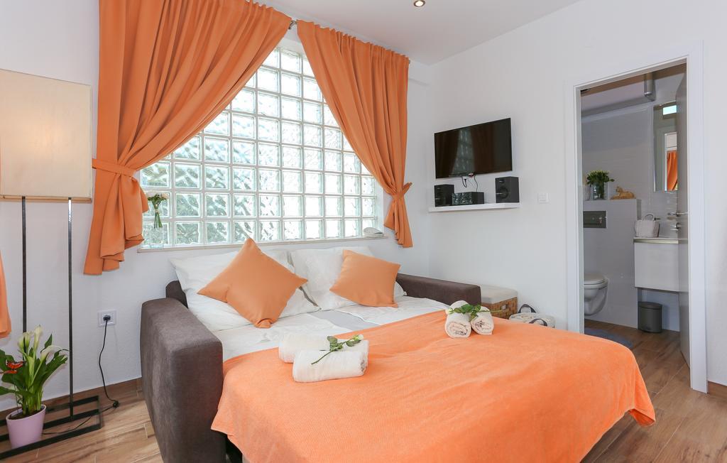 Apartments Ena&Toni Kaštela エクステリア 写真