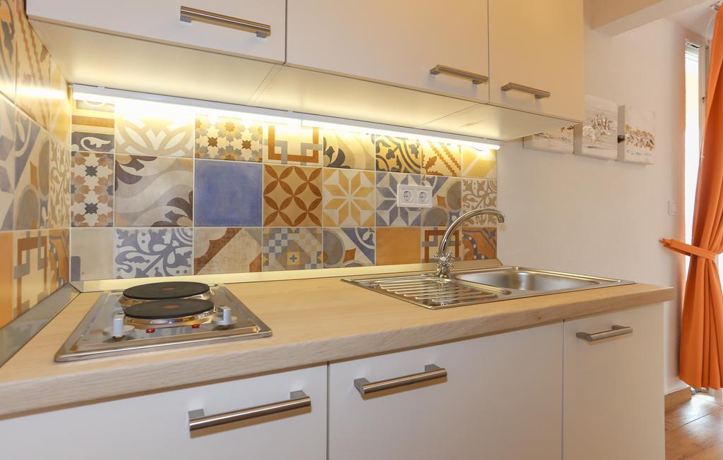 Apartments Ena&Toni Kaštela エクステリア 写真